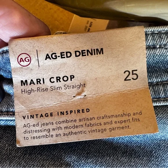 AG•Mari Cropped High Rise Slim Jeans - 20 Years Trifecta
✨NWT✨ - Picture 9 of 9